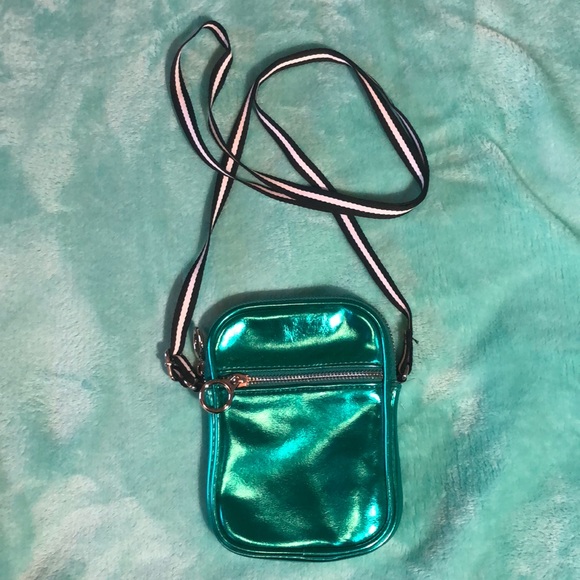 SHINY TURQUOISE CROSS BODY BAG - Picture 1 of 5